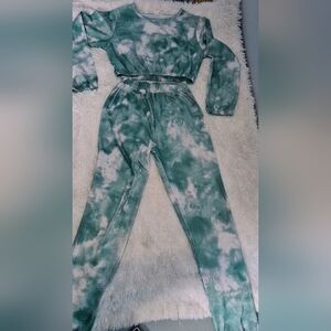 Kids Tie-Dye Green 2 Piece Set - Cozy Lounge Pants